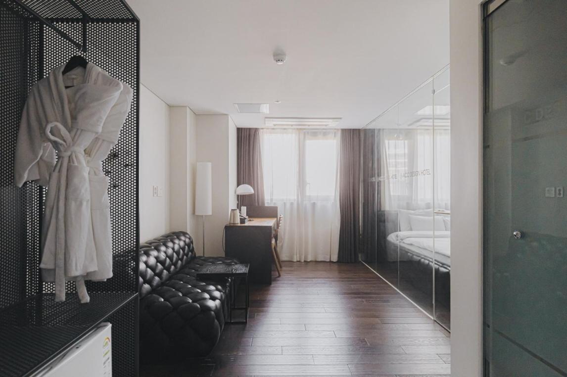 Acc Design Hotel Gwangju Metropolitan City ภายนอก รูปภาพ