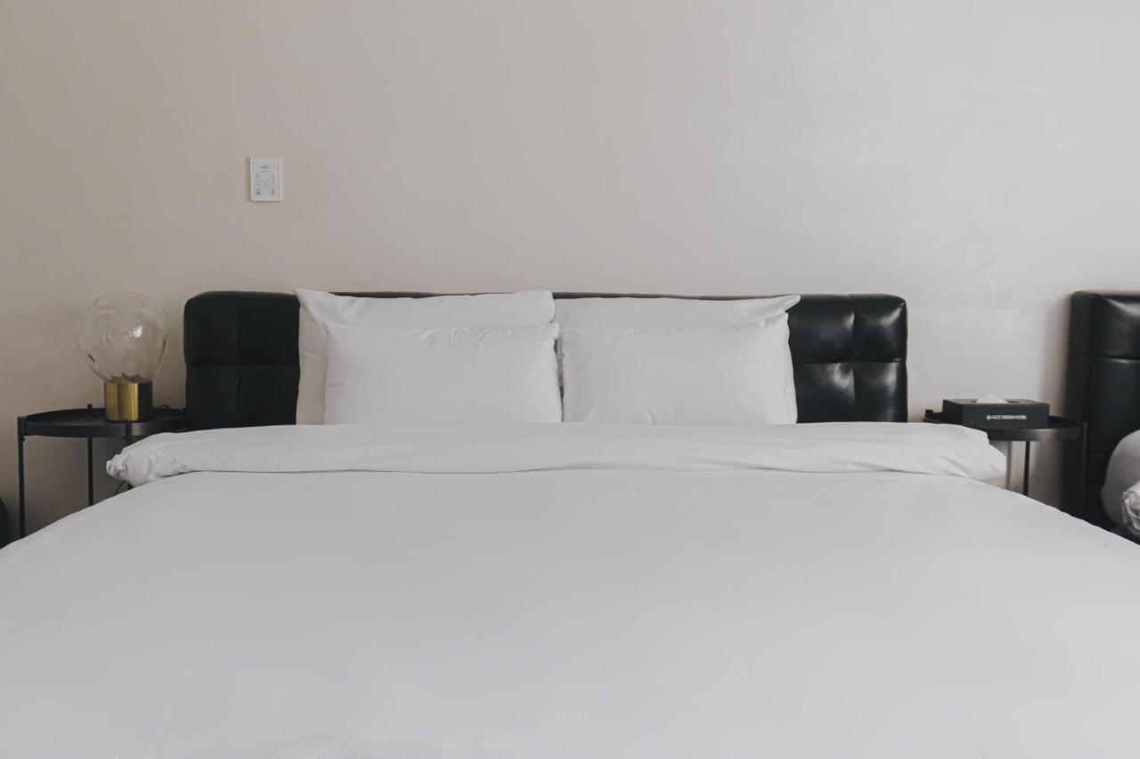 Acc Design Hotel Gwangju Metropolitan City ภายนอก รูปภาพ