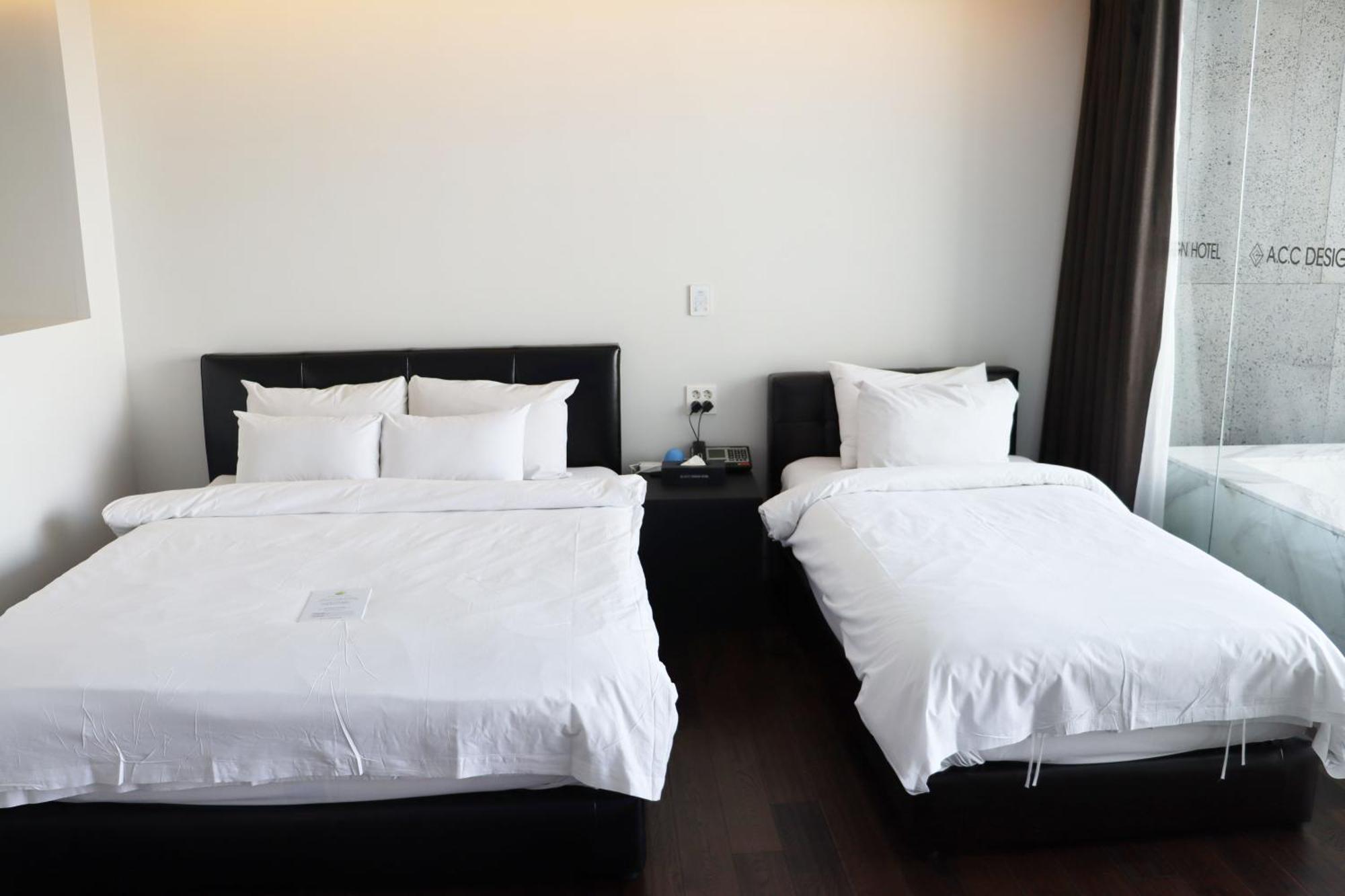 Acc Design Hotel Gwangju Metropolitan City ภายนอก รูปภาพ