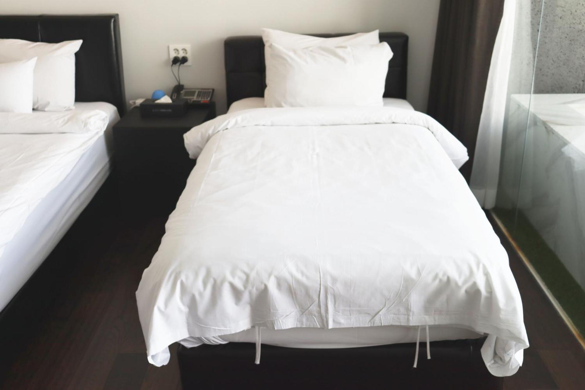 Acc Design Hotel Gwangju Metropolitan City ภายนอก รูปภาพ